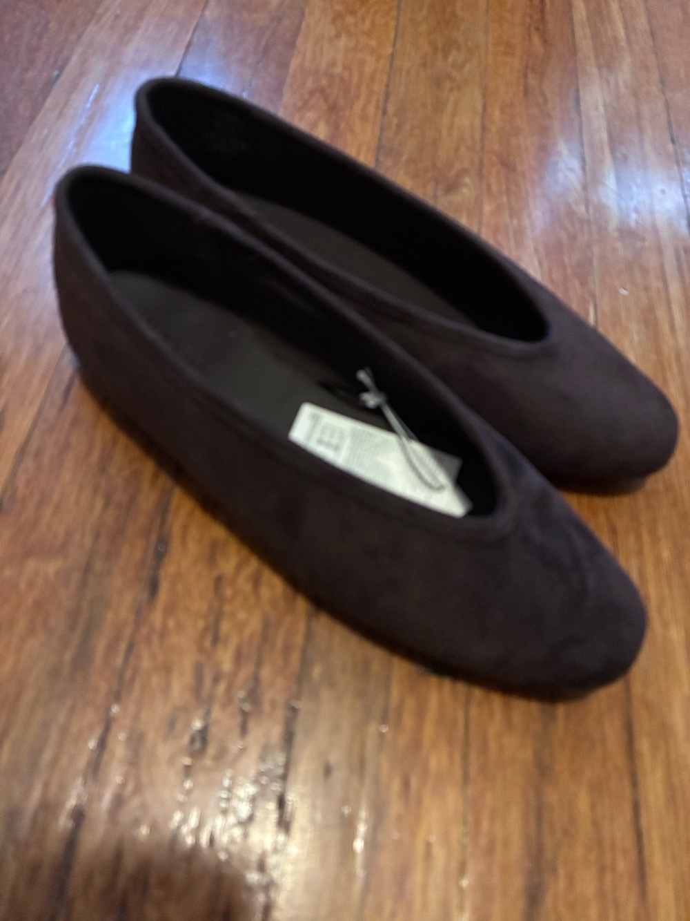 Old Navy Women's Ballet Flats Faux Suede, Brown-marked 6, but can also fit 6.5-7